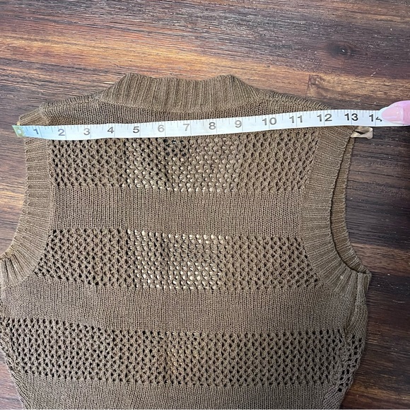 Urban behavior women’s Knitted Hollow Out Vest , Small, Brown, V-neckline, cute - Picture 9 of 9